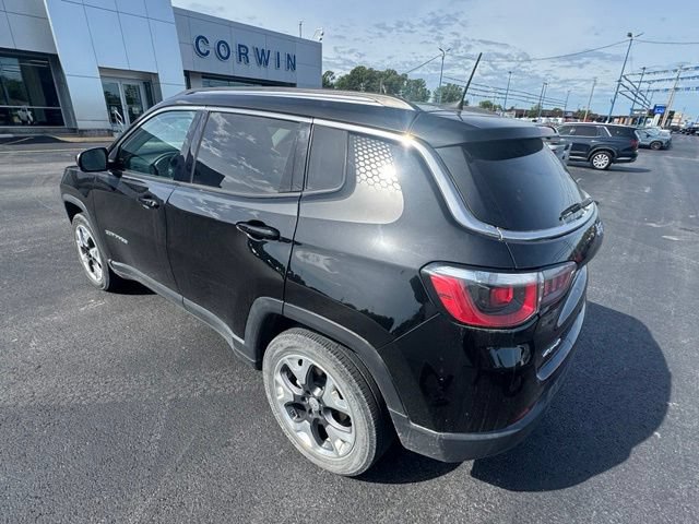 Used 2018 Jeep Compass Limited w/ Navigation Group AWD/4WD image 3