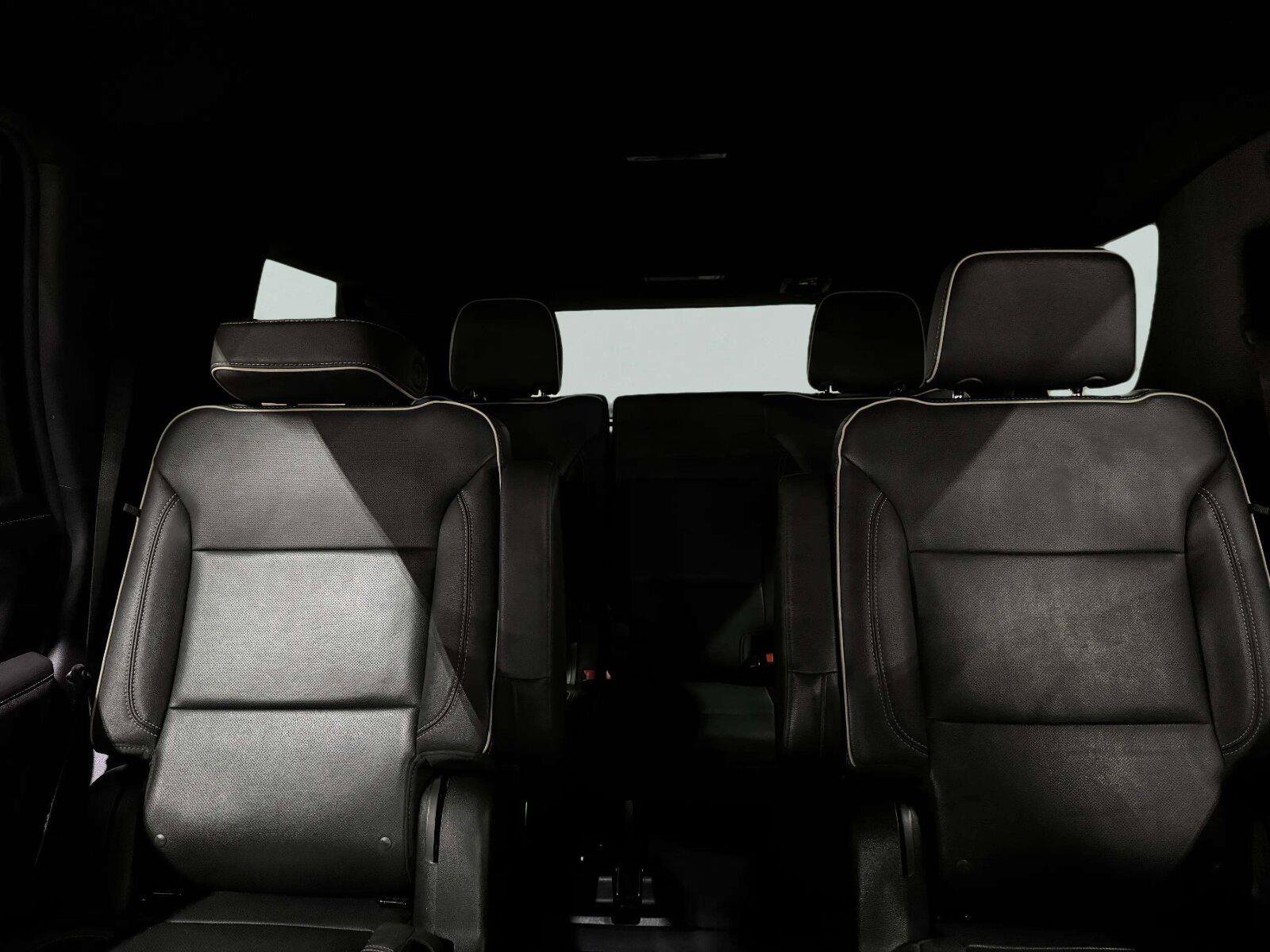 Used 2022 GMC Yukon SLT w/ SLT Luxury Package AWD/4WD image 61