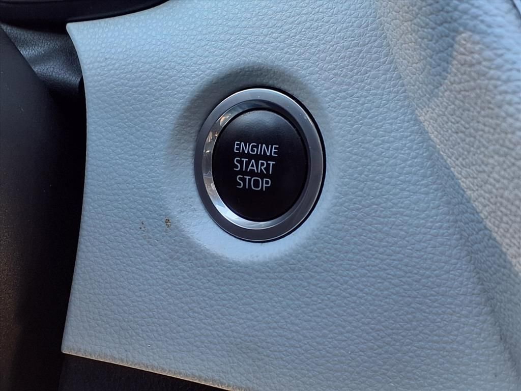 Certified 2024 Toyota Corolla XSE image 17