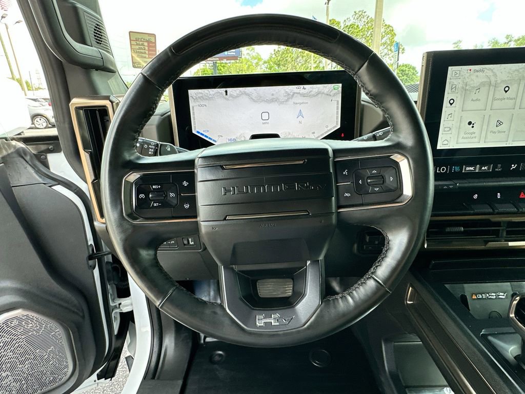 Certified 2025 GMC Hummer EV 3X AWD/4WD image 11