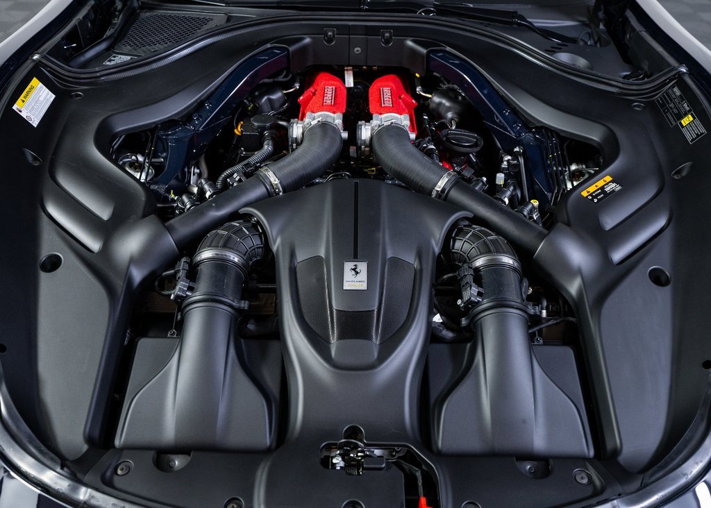 Certified 2024 Ferrari Roma Spider image 28