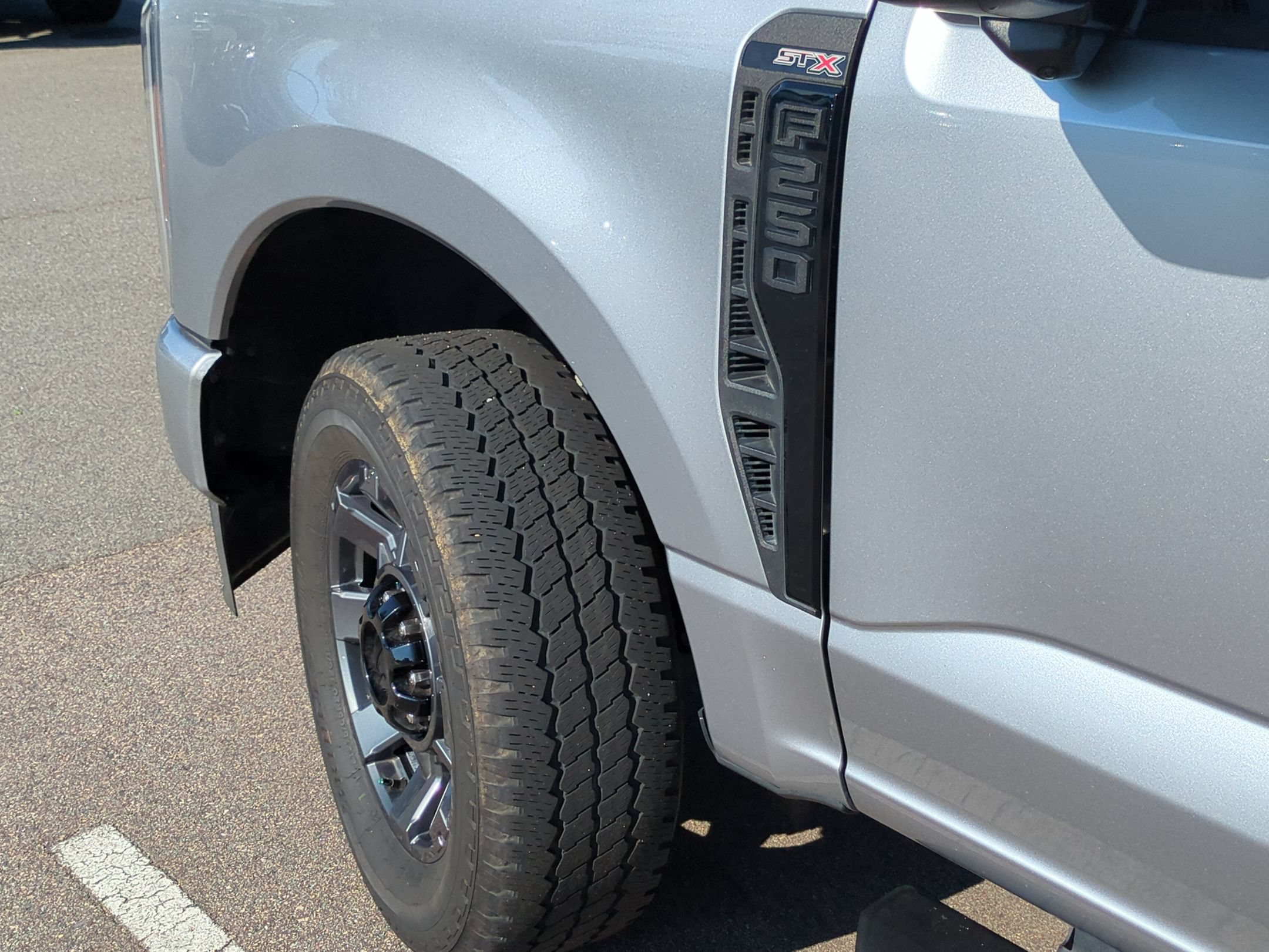 Certified 2024 Ford F250 XL w/ STX Appearance Package AWD/4WD image 12
