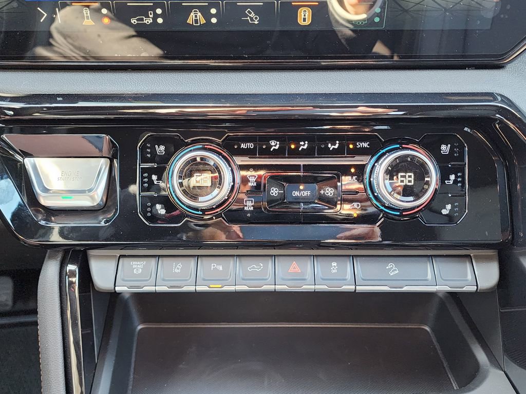 New 2026 GMC Sierra 2500 AT4 w/ AT4 Premium Plus Package image 30