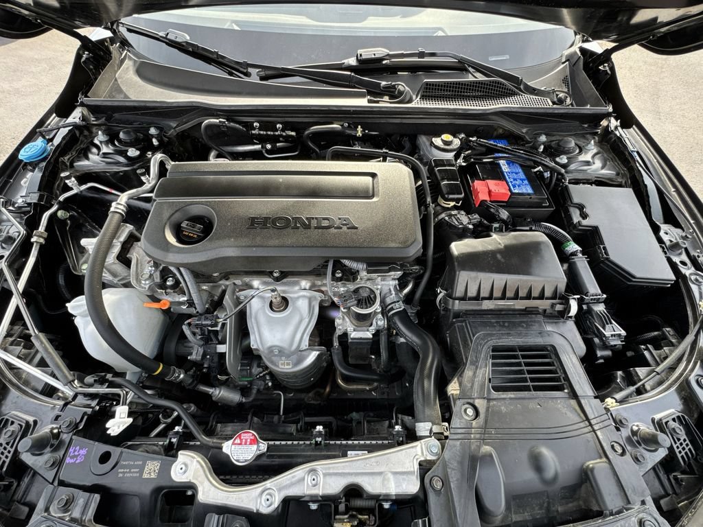 Used 2025 Honda Civic LX image 24