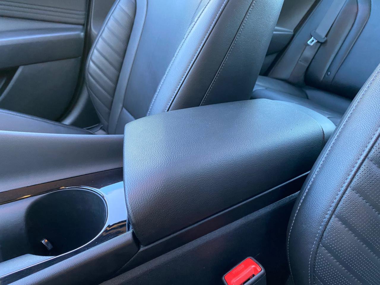 Used 2025 Hyundai Elantra Limited image 53