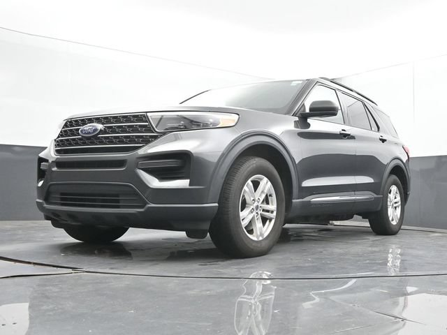 Used 2020 Ford Explorer XLT AWD/4WD image 47