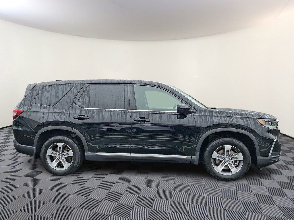 Used 2023 Honda Pilot EX-L image 10