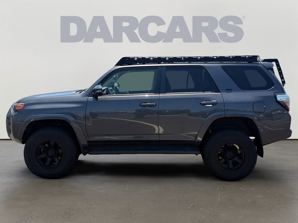 Used 2019 Toyota 4Runner SR5 Premium AWD/4WD image 4