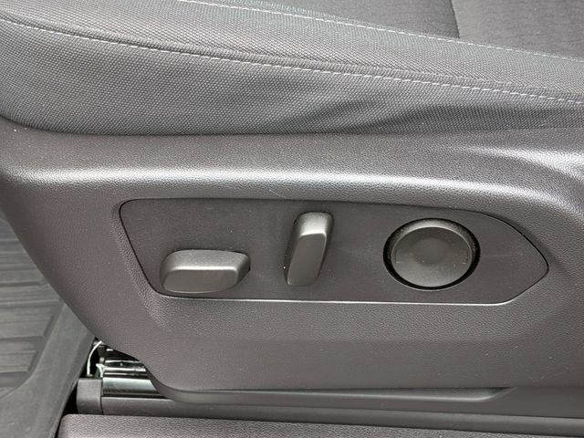 Used 2024 GMC Sierra 1500 SLE w/ Preferred Package image 16