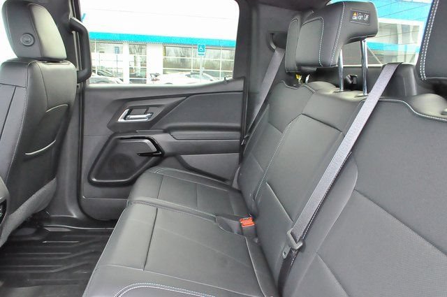 New 2025 Chevrolet Silverado EV LT AWD/4WD image 13