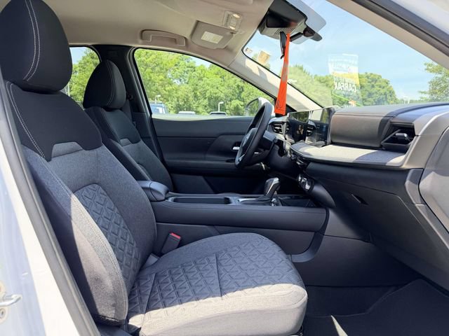 Certified 2025 Nissan Kicks SV FWD image 10