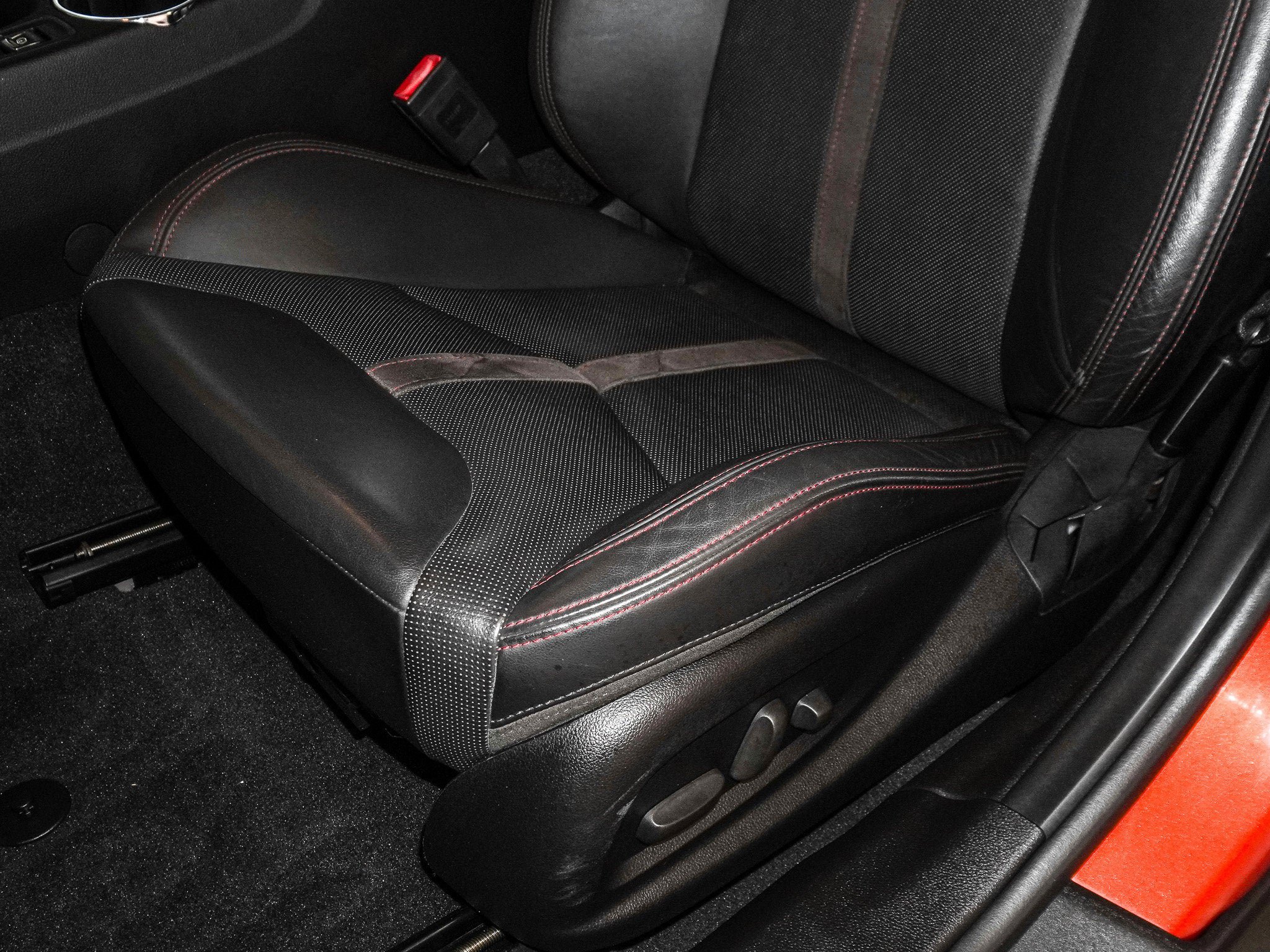 Used 2016 Chevrolet SS RWD image 25