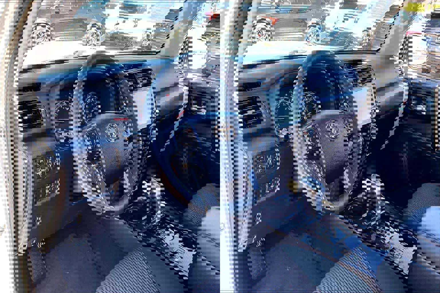 Used 2023 Toyota 4Runner TRD Off-Road image 18