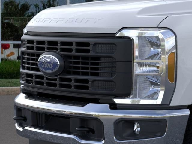 New 2026 Ford F350 XL image 17