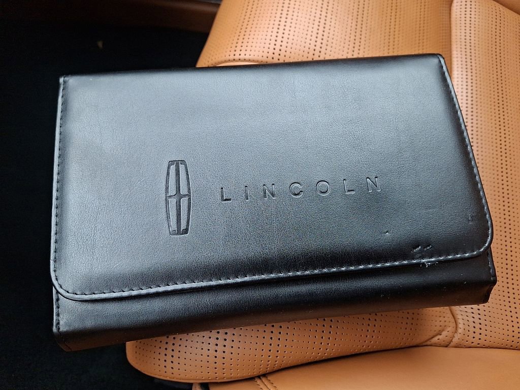 Used 2020 Lincoln Aviator Black Label w/ Dynamic Handling Package image 26