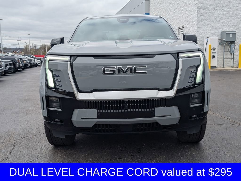Used 2025 GMC Sierra EV Denali image 2