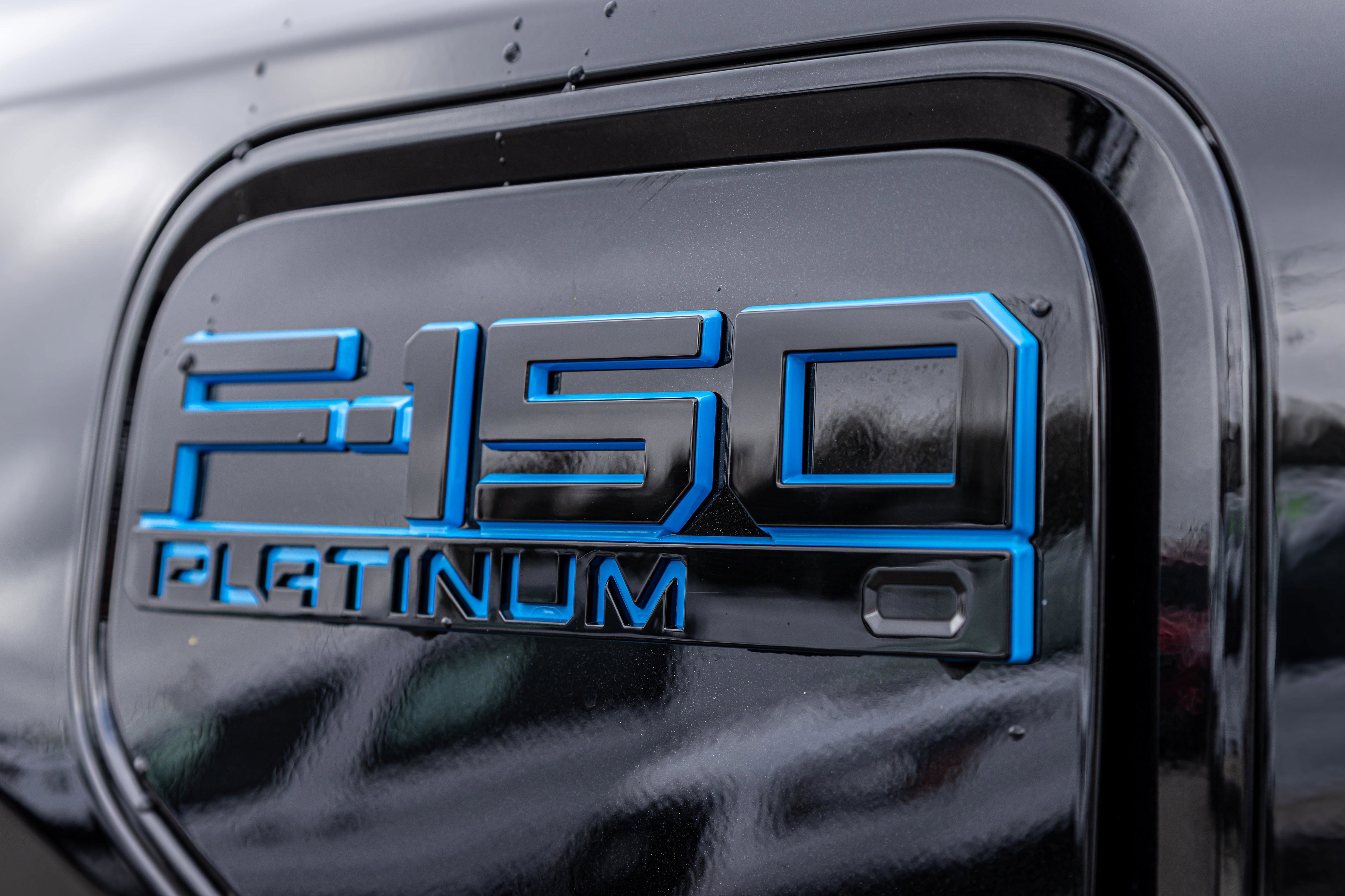 New 2025 Ford F150 Lightning Platinum image 18