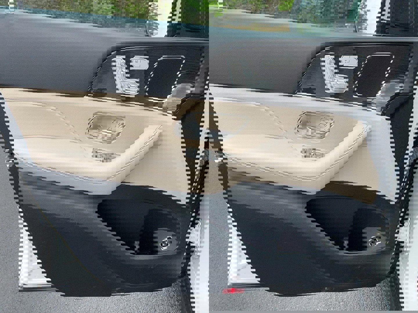 Used 2021 Mercedes-Benz GLE 350 image 11