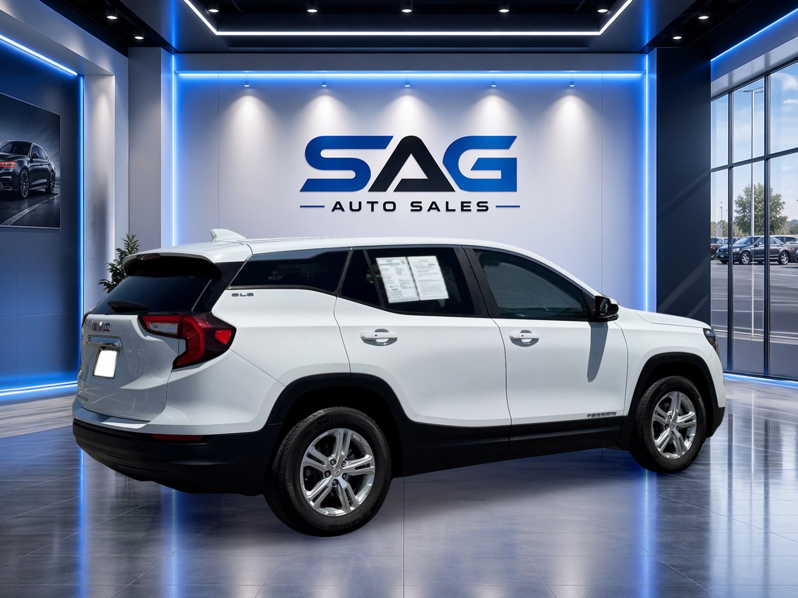 Used 2024 GMC Terrain SLE FWD image 4