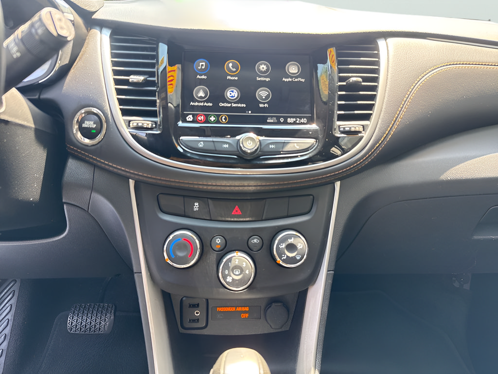 Used 2019 Chevrolet Trax LT w/ LT Convenience Package AWD/4WD image 26