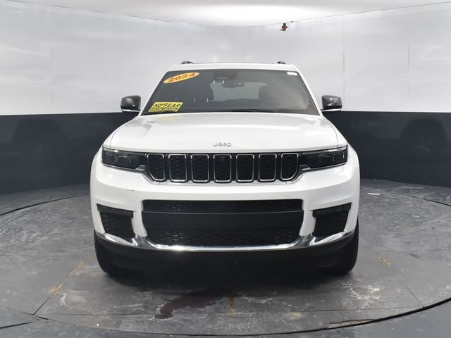 Used 2024 Jeep Grand Cherokee L Limited w/ Luxury Tech Group II image 2