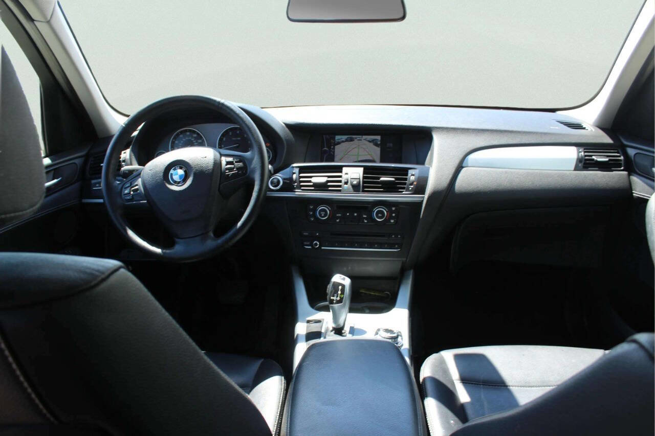 Used 2012 BMW X3 xDrive28i AWD/4WD image 8