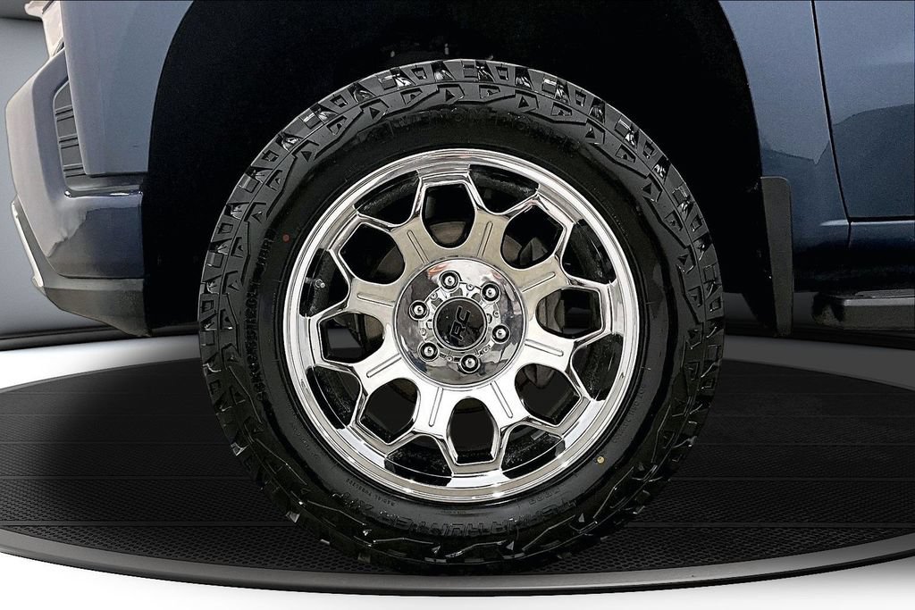 Used 2019 Chevrolet Silverado 1500 High Country AWD/4WD image 33