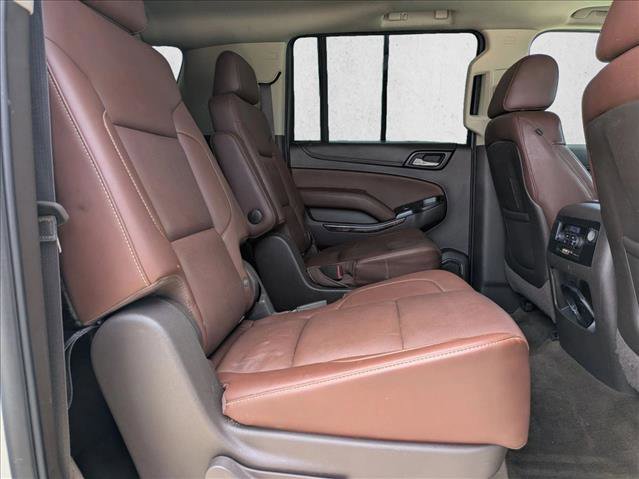 Used 2015 Chevrolet Suburban LTZ RWD image 21