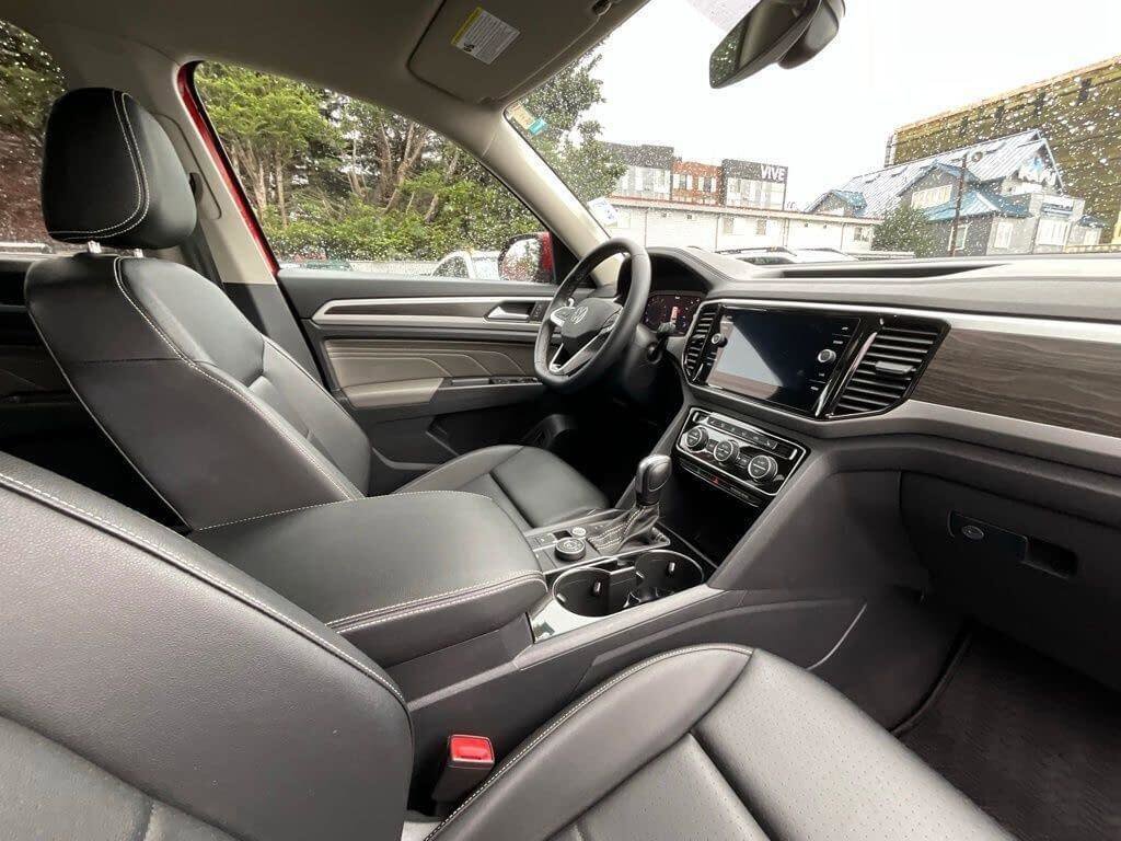 Used 2023 Volkswagen Atlas SE image 20