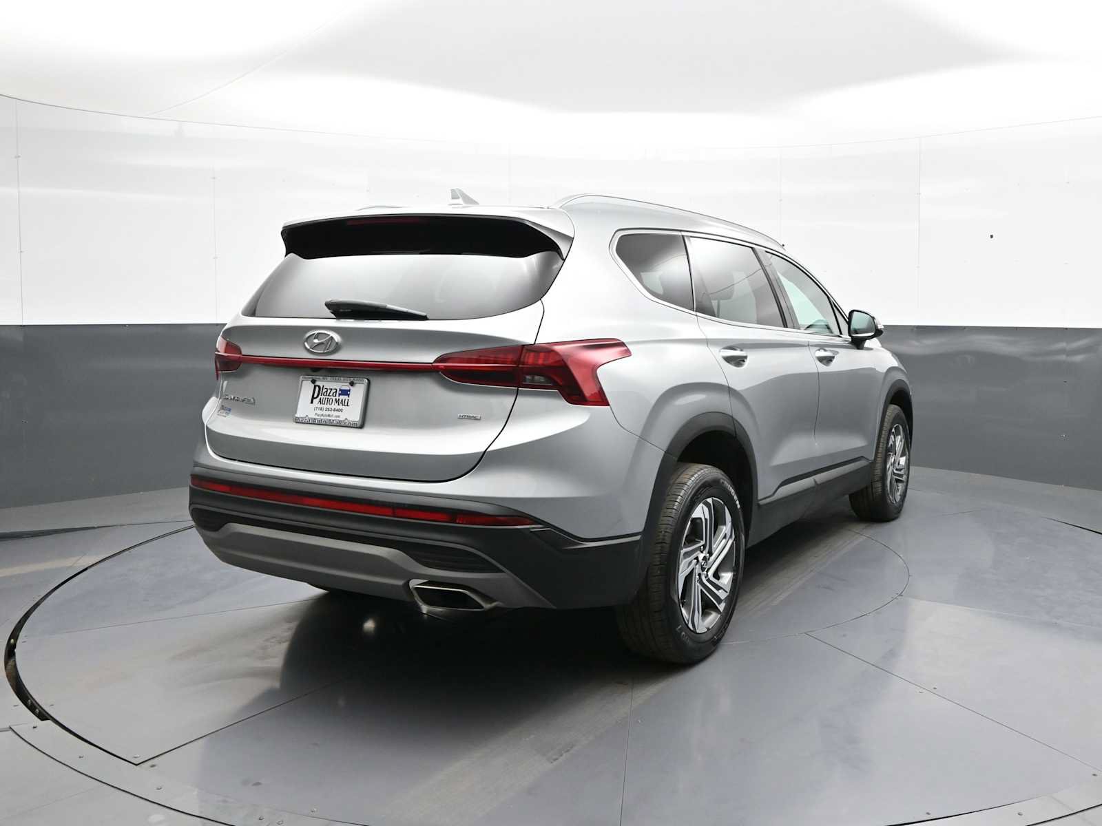 Used 2023 Hyundai Santa Fe SEL w/ Cargo Package AWD/4WD image 6