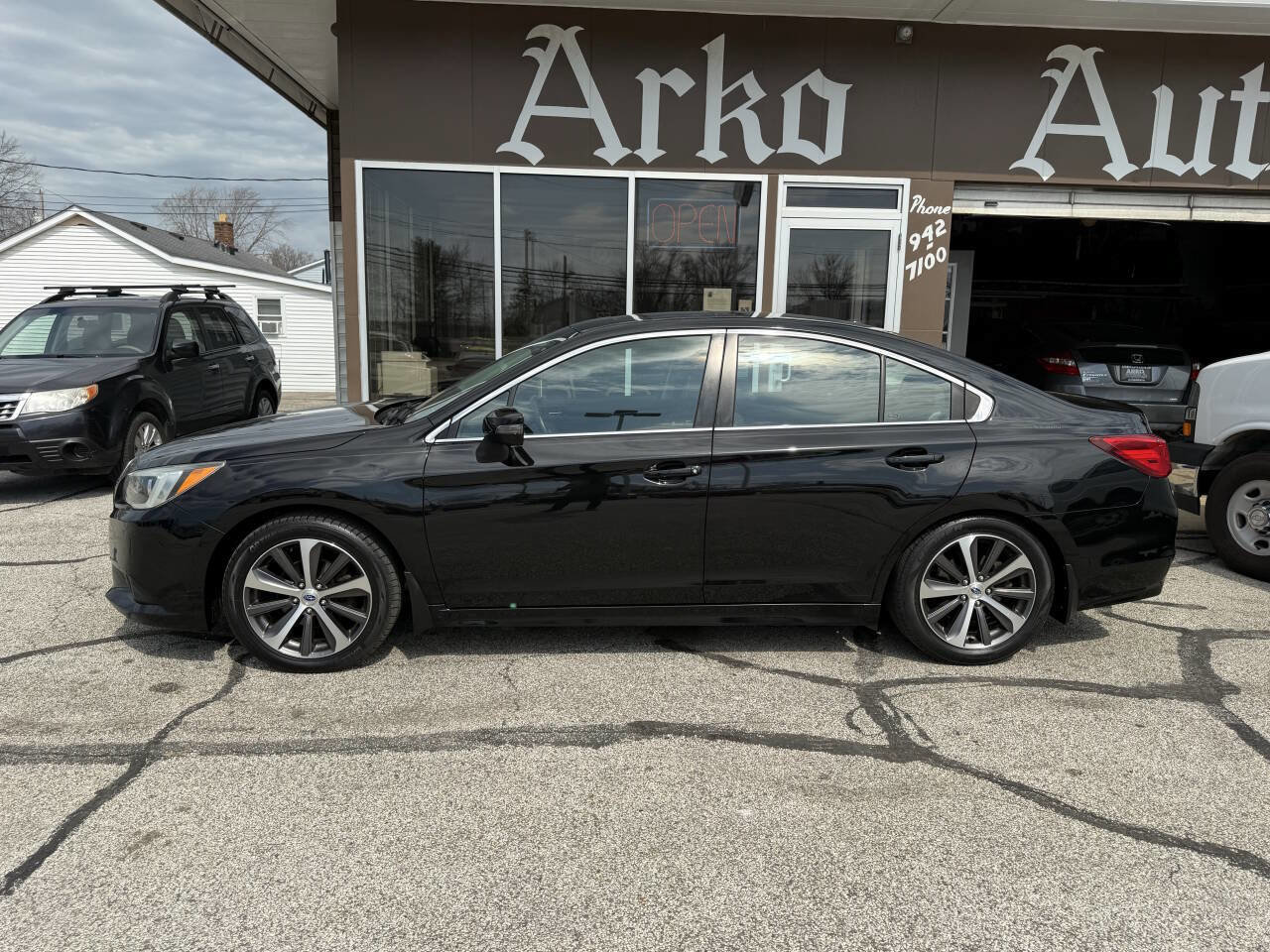 Used 2015 Subaru Legacy 2.5i Limited image 5