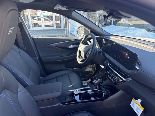 New 2026 Buick Envista Sport Touring image 32