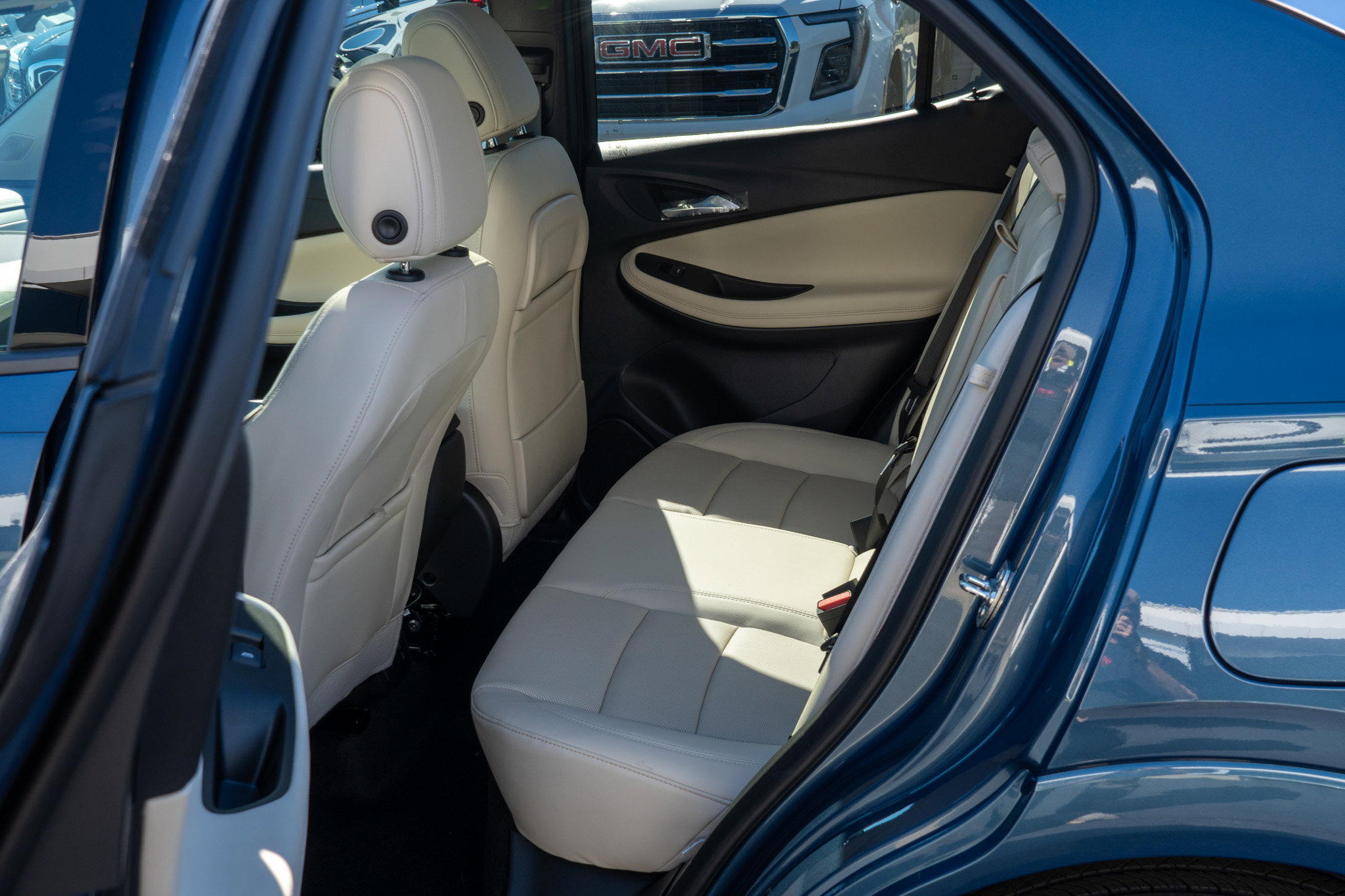 New 2026 Buick Encore GX Avenir w/ Avenir Technology Package image 20