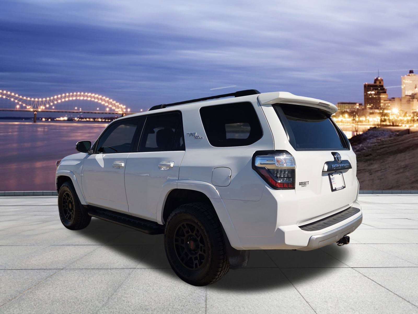 Used 2021 Toyota 4Runner TRD Off-Road Premium image 3