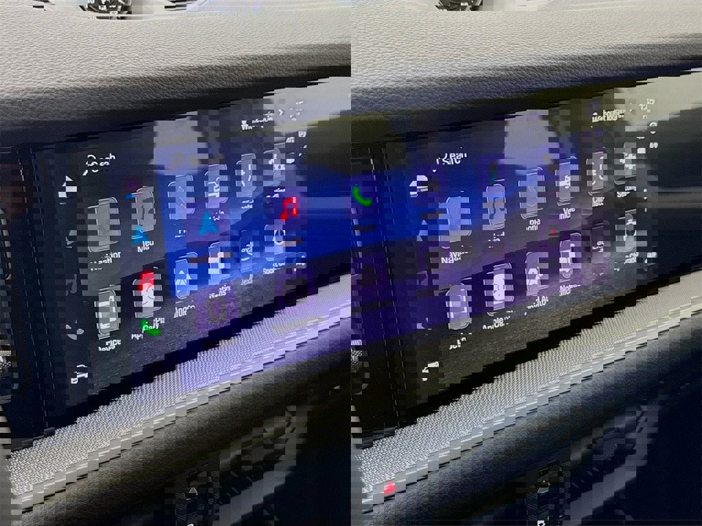 New 2026 Porsche Cayenne image 19