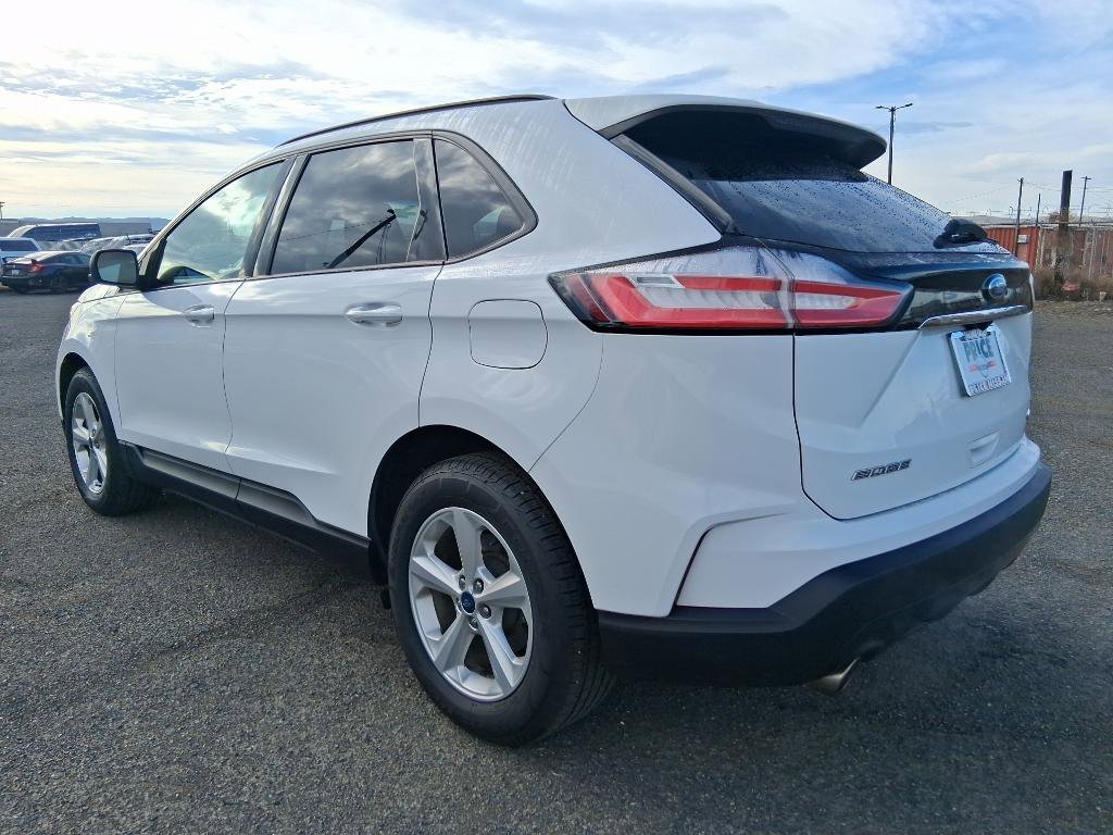 Used 2020 Ford Edge SE image 7