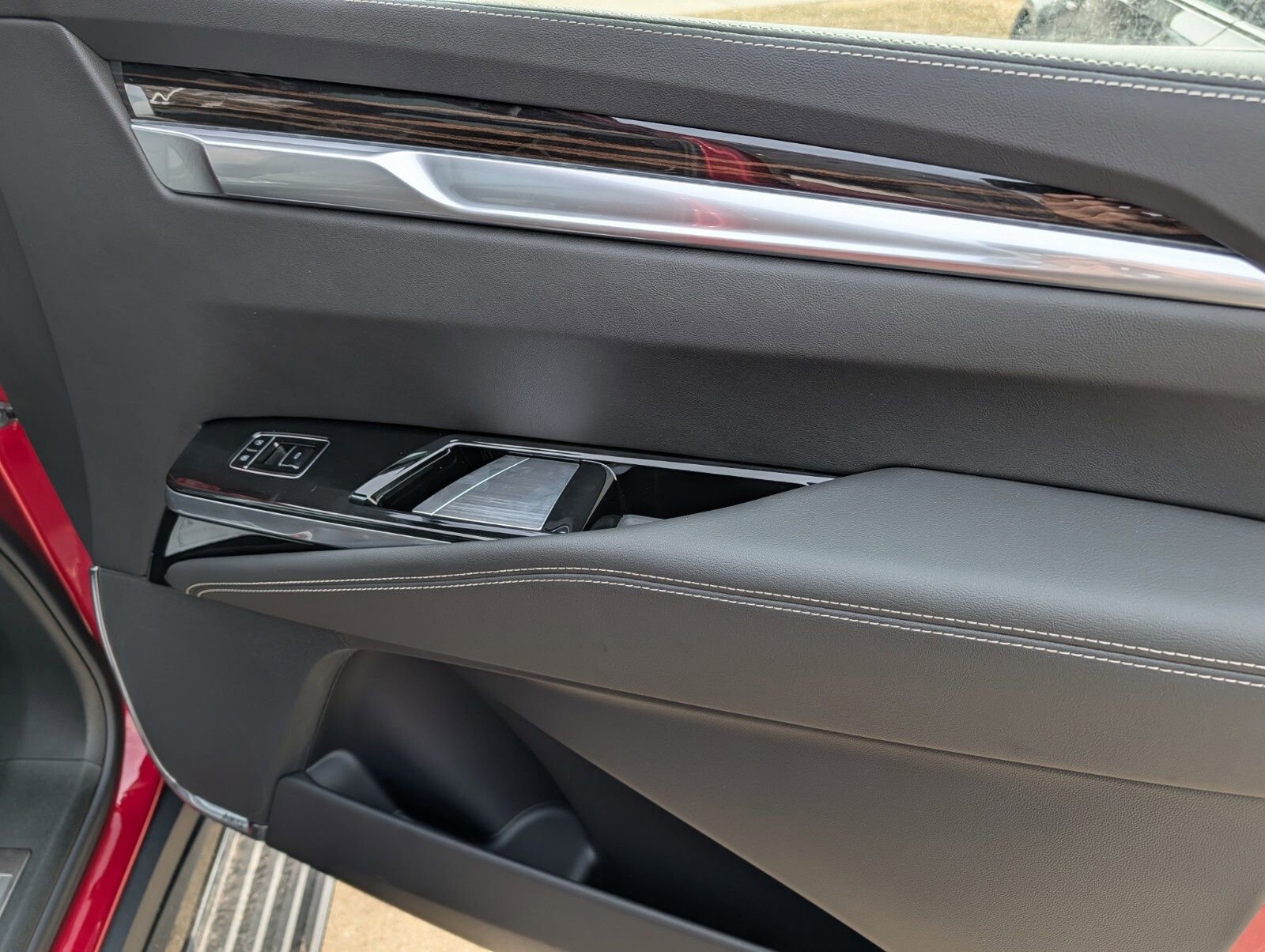 New 2026 Cadillac Escalade Luxury image 35