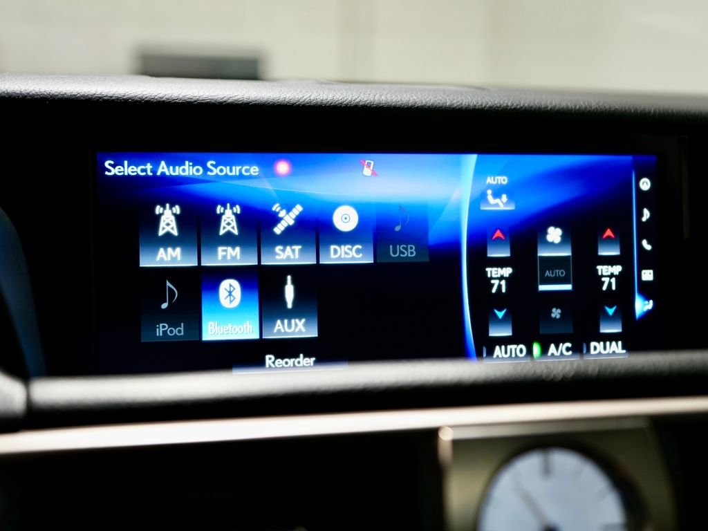 Used 2018 Lexus IS 300 300 w/ Comfort Package image 19