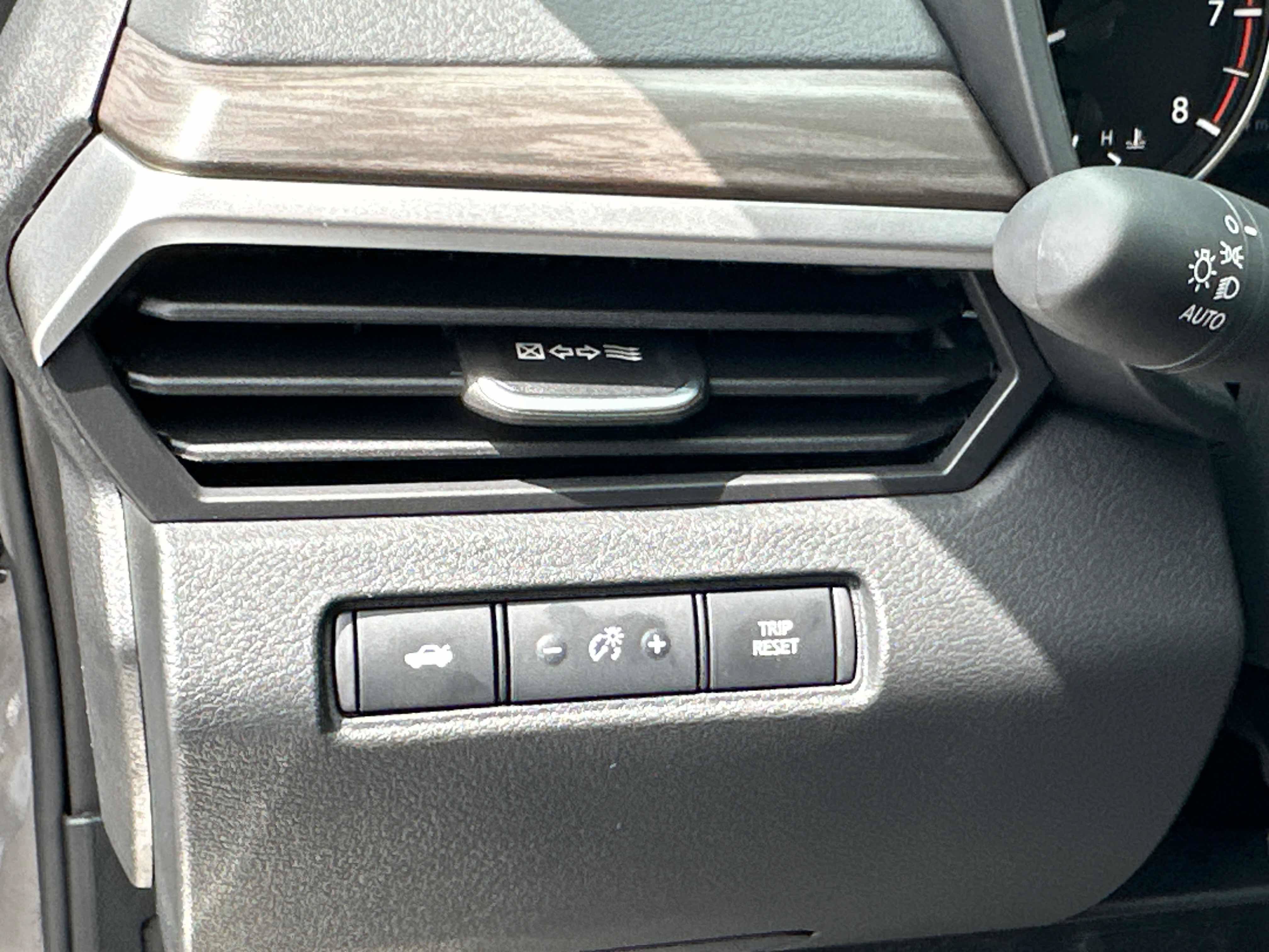 New 2026 Nissan Altima 2.5 SV FWD image 20