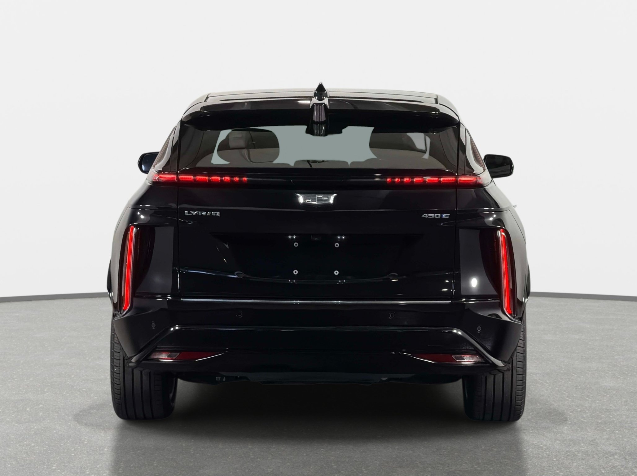 Used 2024 Cadillac Lyriq Luxury RWD image 6