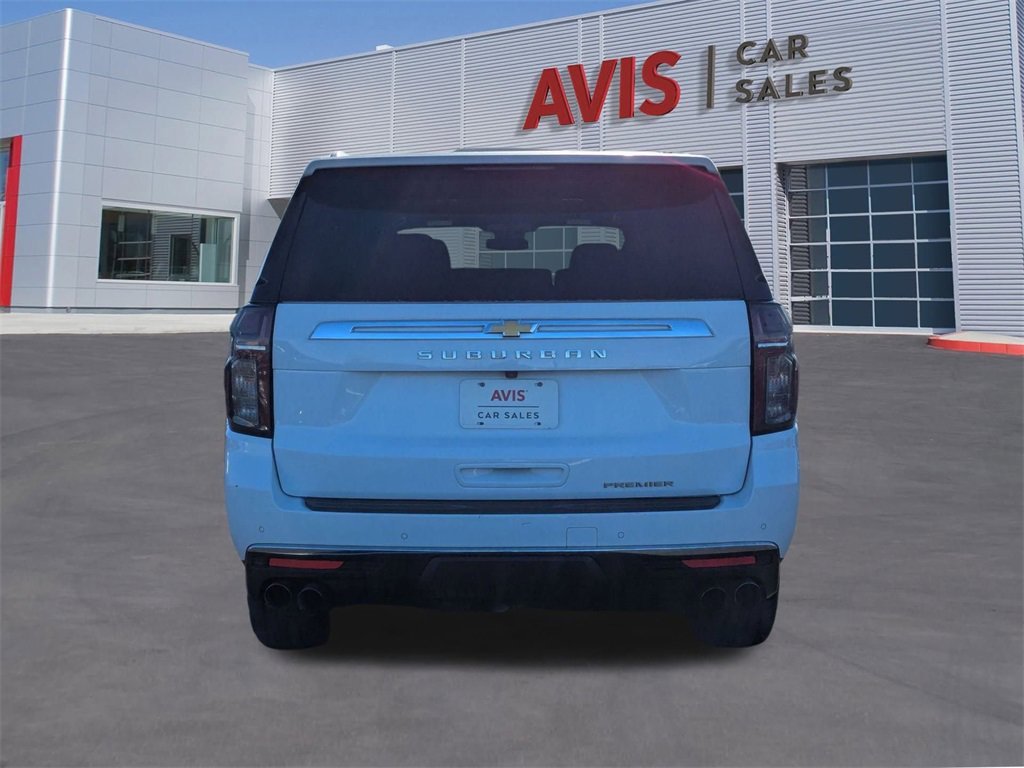 Used 2023 Chevrolet Suburban Premier image 6