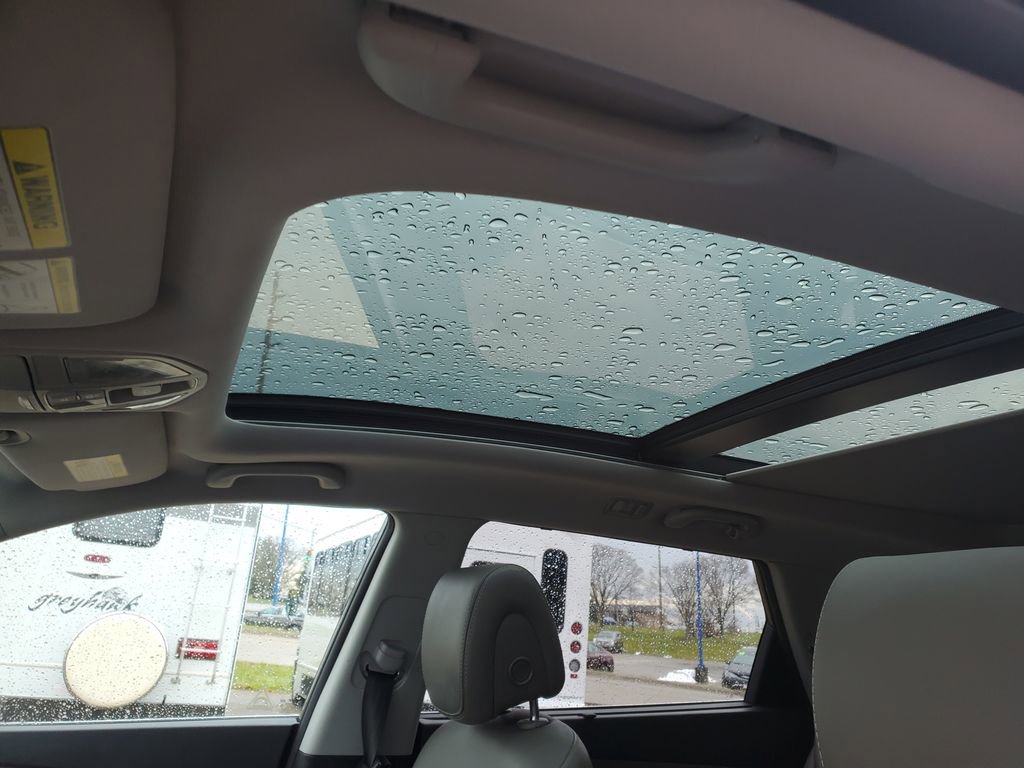 Used 2017 Hyundai Santa Fe SE w/ SE Ultimate Tech Package 03 image 15