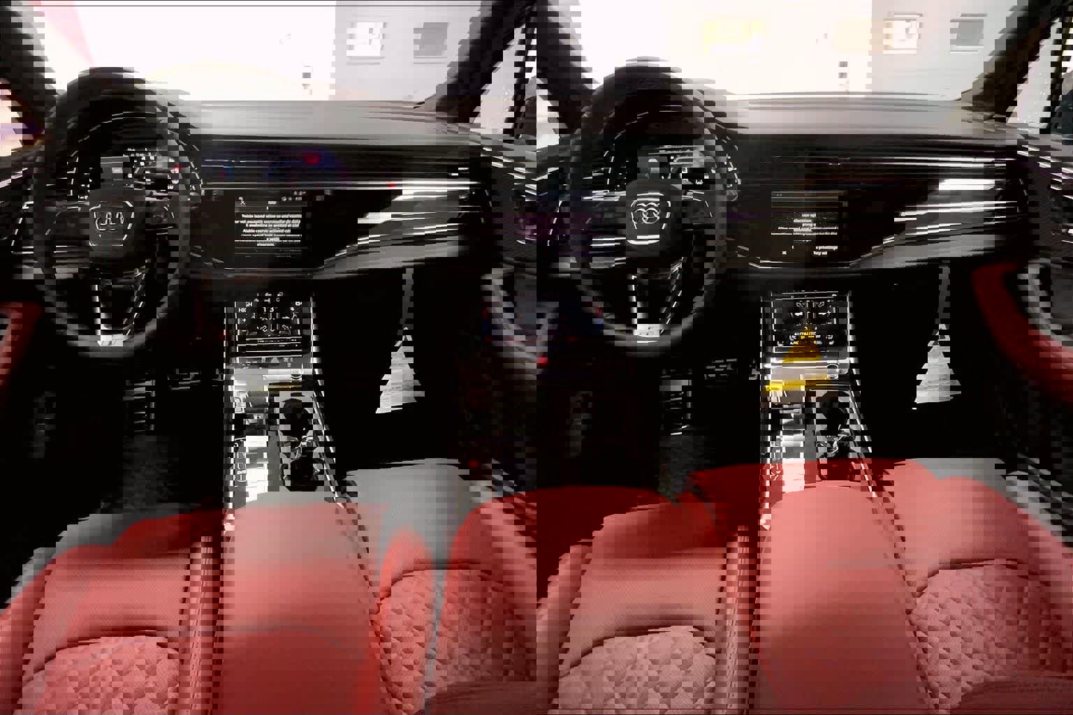 New 2026 Audi SQ7 Premium Plus image 10