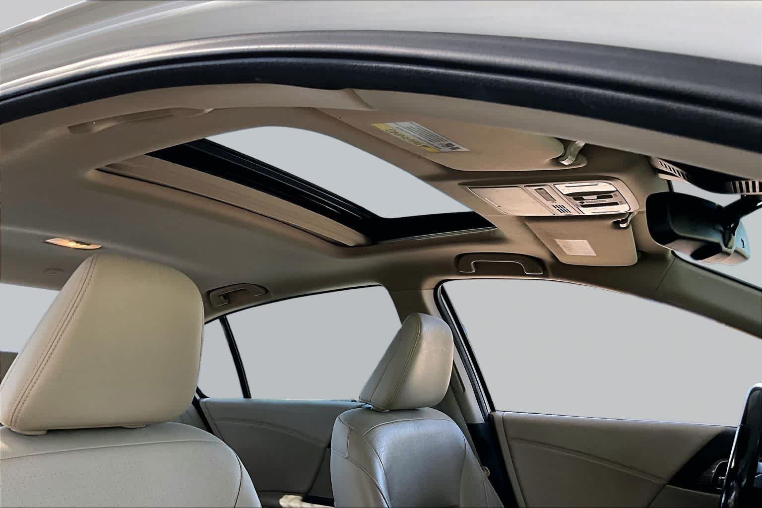 Certified 2017 Honda Accord Touring image 14