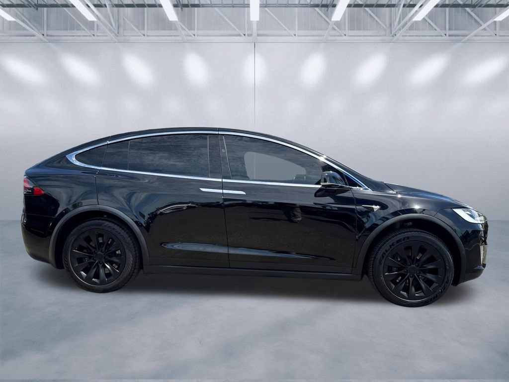 Used 2021 Tesla Model X Long Range AWD/4WD image 3