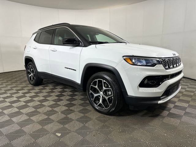 Used 2024 Jeep Compass Limited image 2