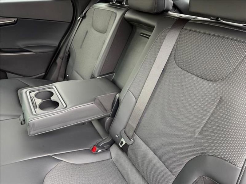 New 2025 Kia EV6 Light w/ Light LR Technology Package image 15