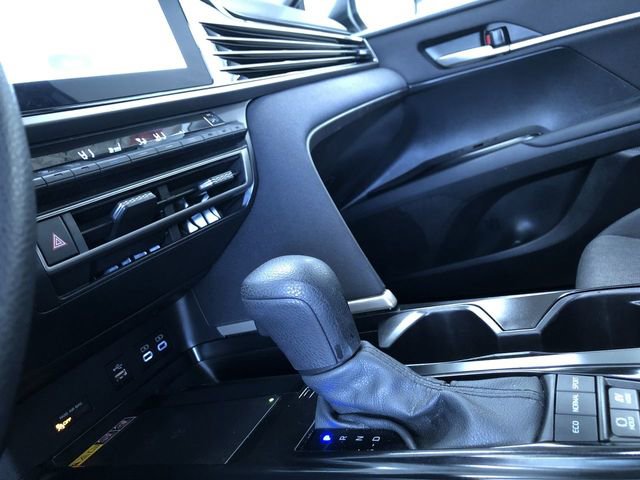 Certified 2025 Toyota Camry LE image 30