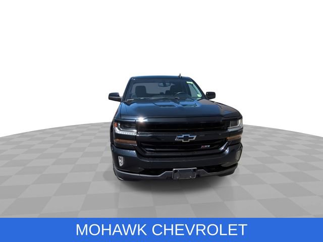 Used 2017 Chevrolet Silverado 1500 LT w/ Midnight Edition AWD/4WD image 3