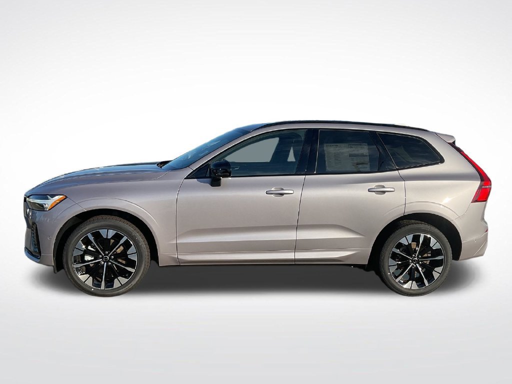 New 2026 Volvo XC60 B5 Plus w/ Protection Package Premier AWD/4WD image 5